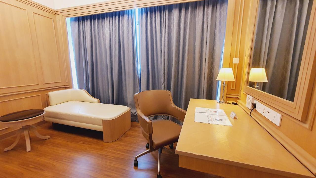 Royale Chulan Penang Ξενοδοχείο Τζωρτζ Τάουν Εξωτερικό φωτογραφία